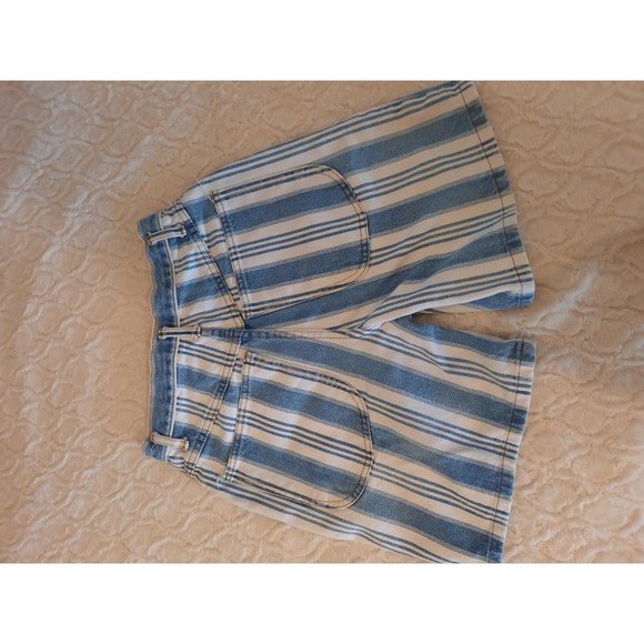 Vintage Made In The Shade Women's Shorts, Blue and White Stripes Size 5 - Picture 7 of 11